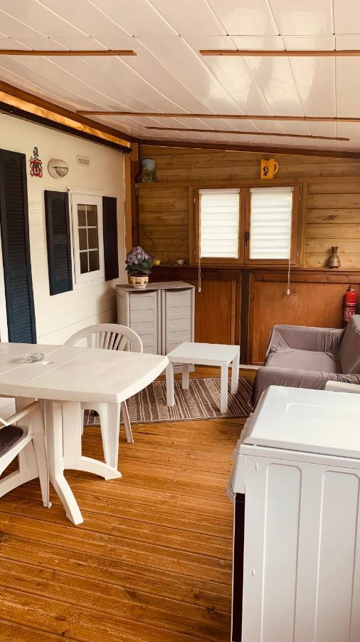 Petite Maison Dans La Prairie Cabanac-et-Villagrains Exteriér fotografie